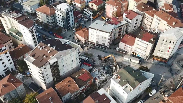 Gebze’de çöken binanın enkazı kaldırılıyor! Ekipler sessizlik içinde kritik inceleme yapıyor