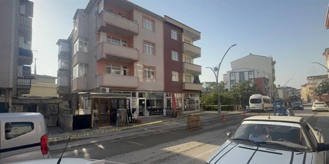 Gebze’de Farklı Bir Mahallede Şok İhbar: 3 Binadan 42 Kişi Tahliye Edildi!