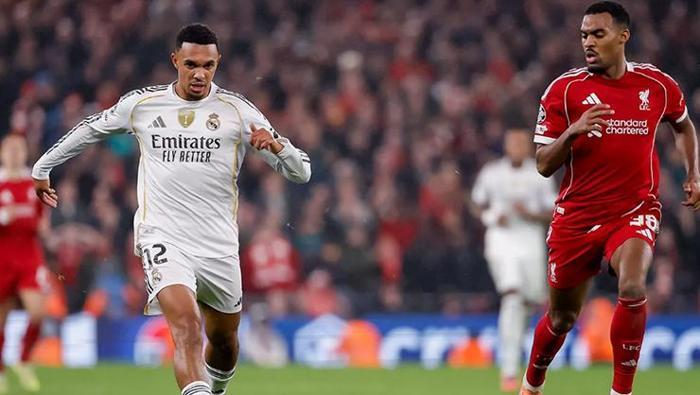 Gece Yarısı Patlayan Arda Güler Krizi: Liverpool-Real Madrid Maçında Xabi Alonso'ya Şok Sözler! 5 Gece Yarısı Patlayan Arda Güler Krizi: Liverpool-Real Madrid Maçında Xabi Alonso'ya Şok Sözler!