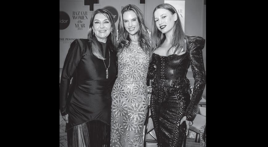 Gecenin siyah-beyaz yıldızları