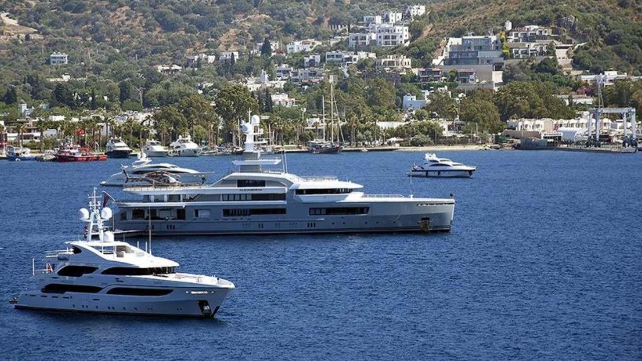 Gemi, yat ve hizmetlerinden 10 ayda rekor ihracat