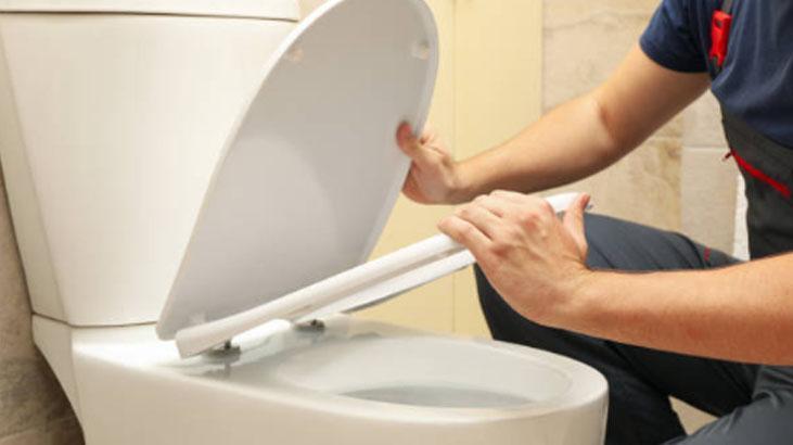 Gevşemiş klozet kapağı nasıl sabitlenir? 2 malzemeli kurtarıcı taktik 7 Gevşemiş klozet kapağı nasıl sabitlenir? 2 malzemeli kurtarıcı taktik