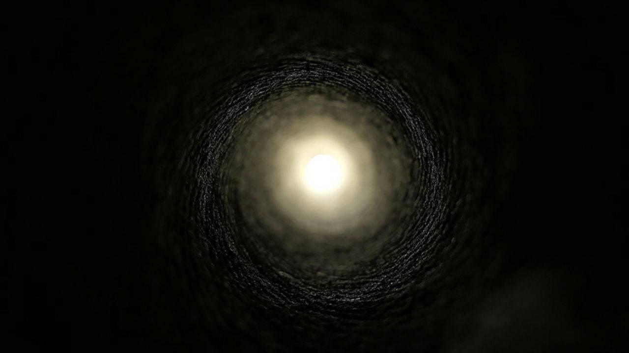 Gökbilimciler, cihanın birinci devirlerinde oluşan bir karadeliği keşfetti