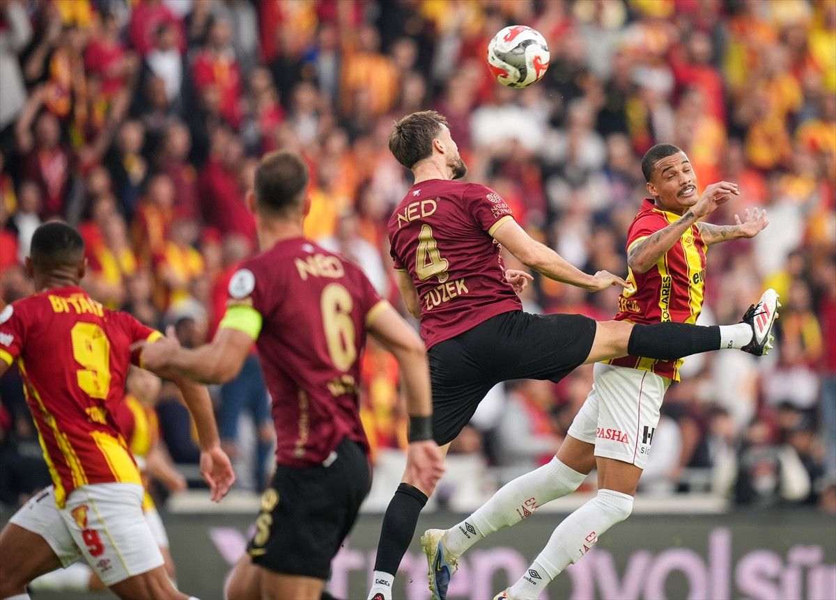 Göztepe, Gençlerbirliği'ni Tek Golle Mağlup Etti 6 Göztepe, Gençlerbirliği'ni Tek Golle Mağlup Etti