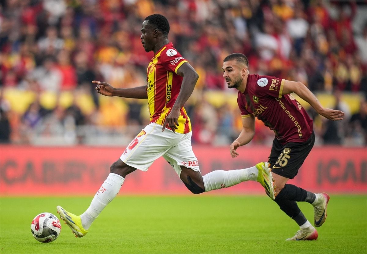 Göztepe, Gençlerbirliği'ni Tek Golle Mağlup Etti 7 Göztepe, Gençlerbirliği'ni Tek Golle Mağlup Etti