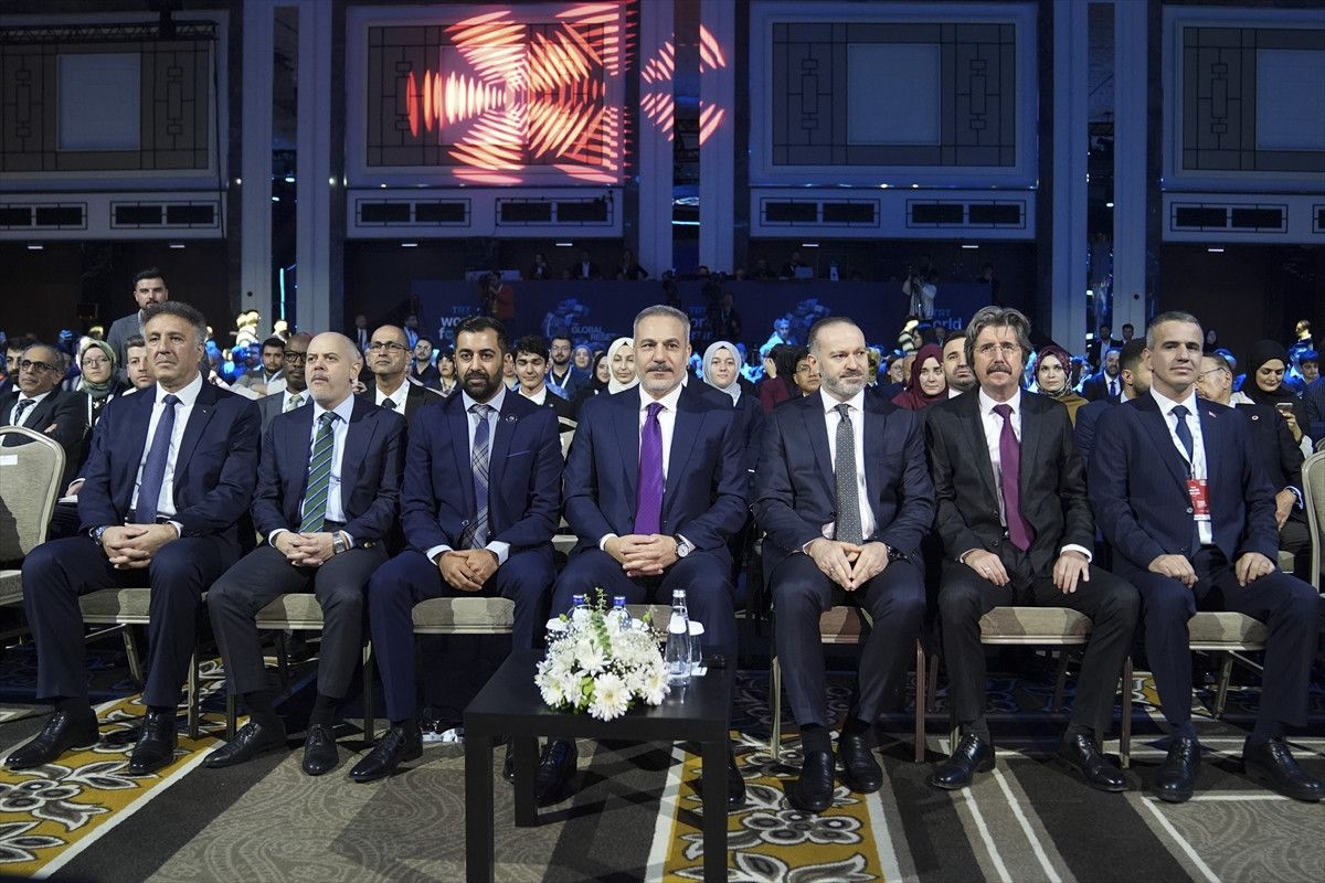 Hakan Fidan: Gazze'deki İnsani Krizi Durdurmalıyız! 6 Hakan Fidan: Gazze'deki İnsani Krizi Durdurmalıyız!