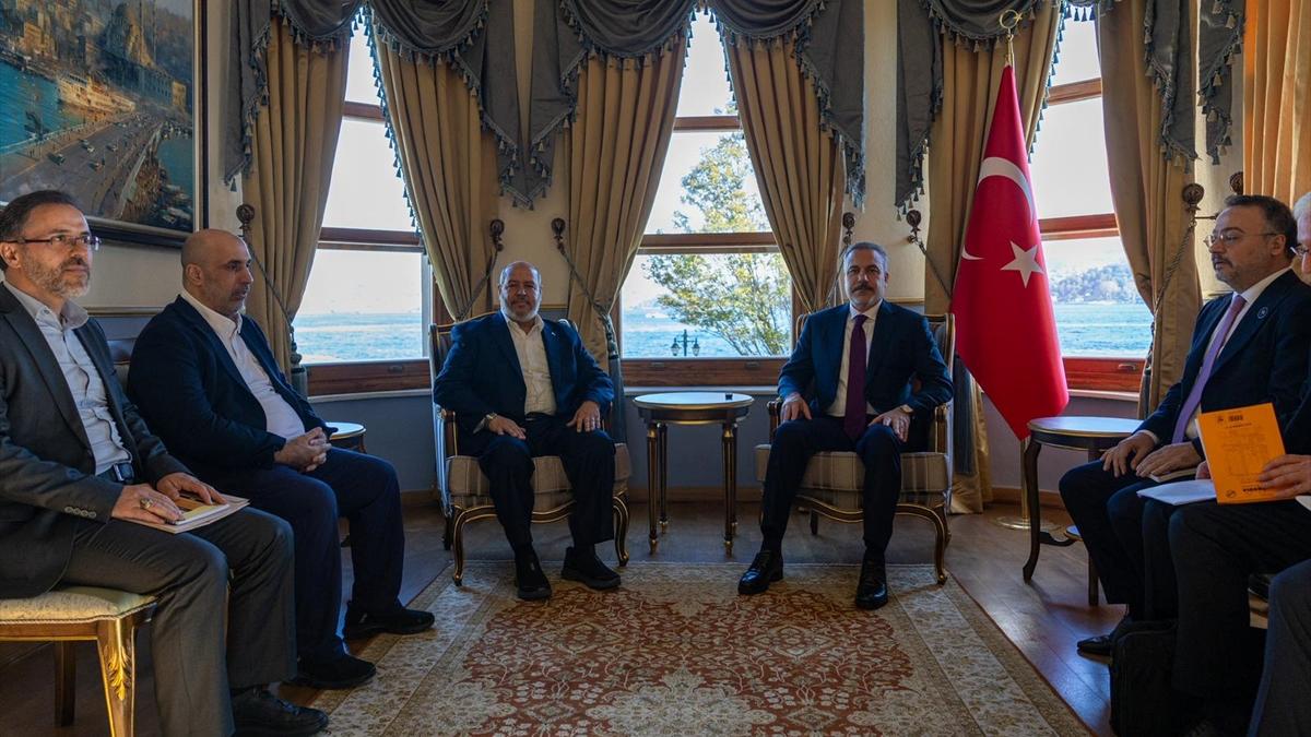 Hakan Fidan, Hamas Siyasi Büro Üyeleriyle Kritik Görüşmeler Gerçekleştirdi