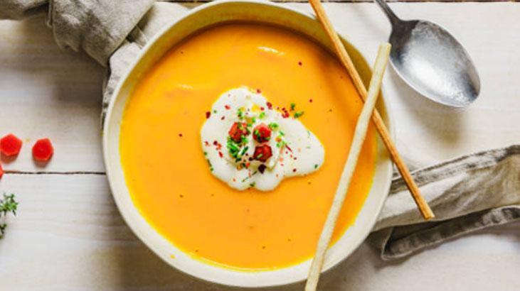 Hastalıksavar ‘İtalyan penisilini’ çorbası: Zerdeçal ve zencefille doğal şifa!