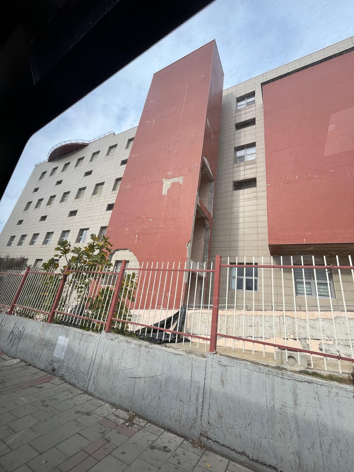 'Hastanede dahi güvenlikten kuşku duyuluyorsa, kendimizi nerede inançta hissedeceğiz?' 1 'Hastanede dahi güvenlikten kuşku duyuluyorsa, kendimizi nerede inançta hissedeceğiz?'