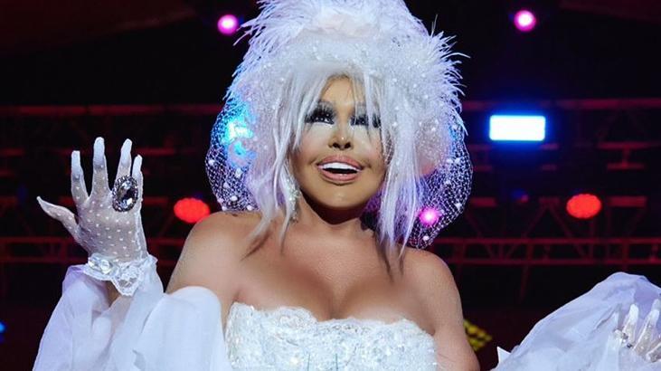 Hayatında birisi var mı? Bülent Ersoy’dan canlı yayında sevgili açıklaması 4 Hayatında birisi var mı? Bülent Ersoy’dan canlı yayında sevgili açıklaması