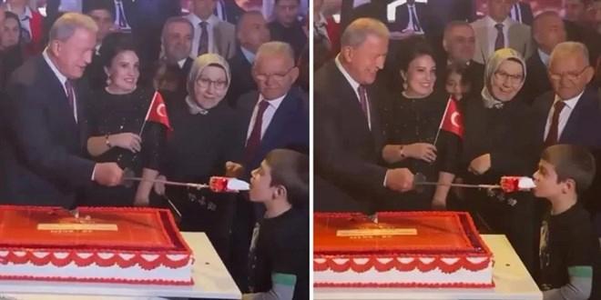 Hulusi Akar’ın Pasta İkramı: Kasıtlı Çarpıtmanın Ardındaki Gerçekler