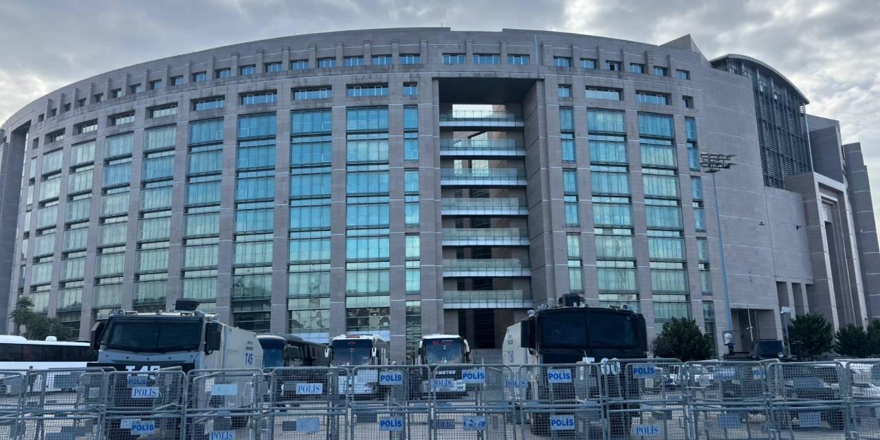 Hüseyin Gün’den Şok Yanıt: “Necati Özkan, Sülük Gibi Yapışıyor!”