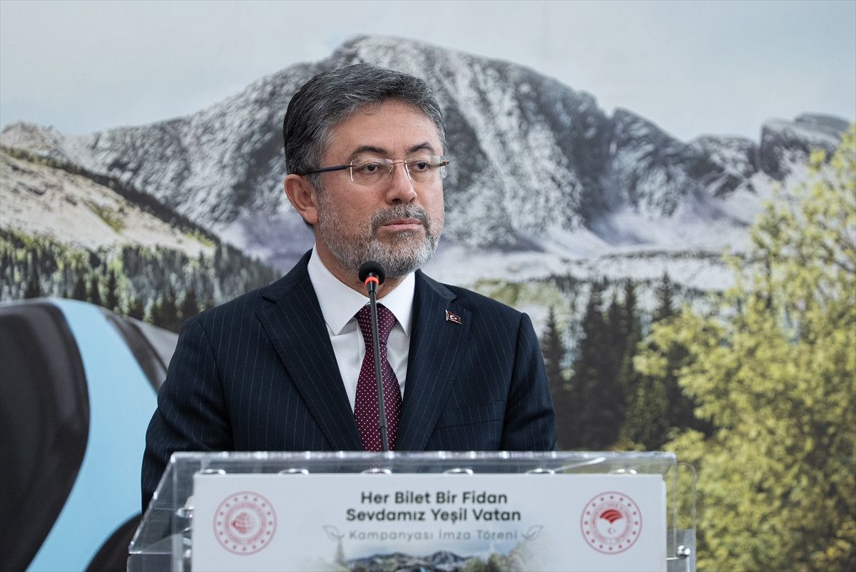 İbrahim Yumaklı: 13 Milyon Yolcuya 13 Milyon Fidanla Yeşil Bir Gelecek 4 İbrahim Yumaklı: 13 Milyon Yolcuya 13 Milyon Fidanla Yeşil Bir Gelecek