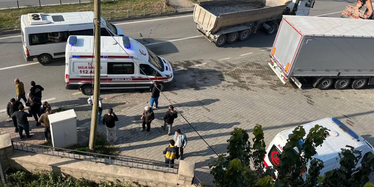 Iğdır’da Polis Minibüsü Kaza Yaptı: 7 Yaralı, Detaylar Burada!
