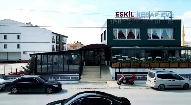 İlçe Milli Eğitim Müdürü'nün Yaşadığı Skandal: AKP'li Belediye Başkanının Uygulaması Hayata Mal Oldu 2 İlçe Milli Eğitim Müdürü'nün Yaşadığı Skandal: AKP'li Belediye Başkanının Uygulaması Hayata Mal Oldu