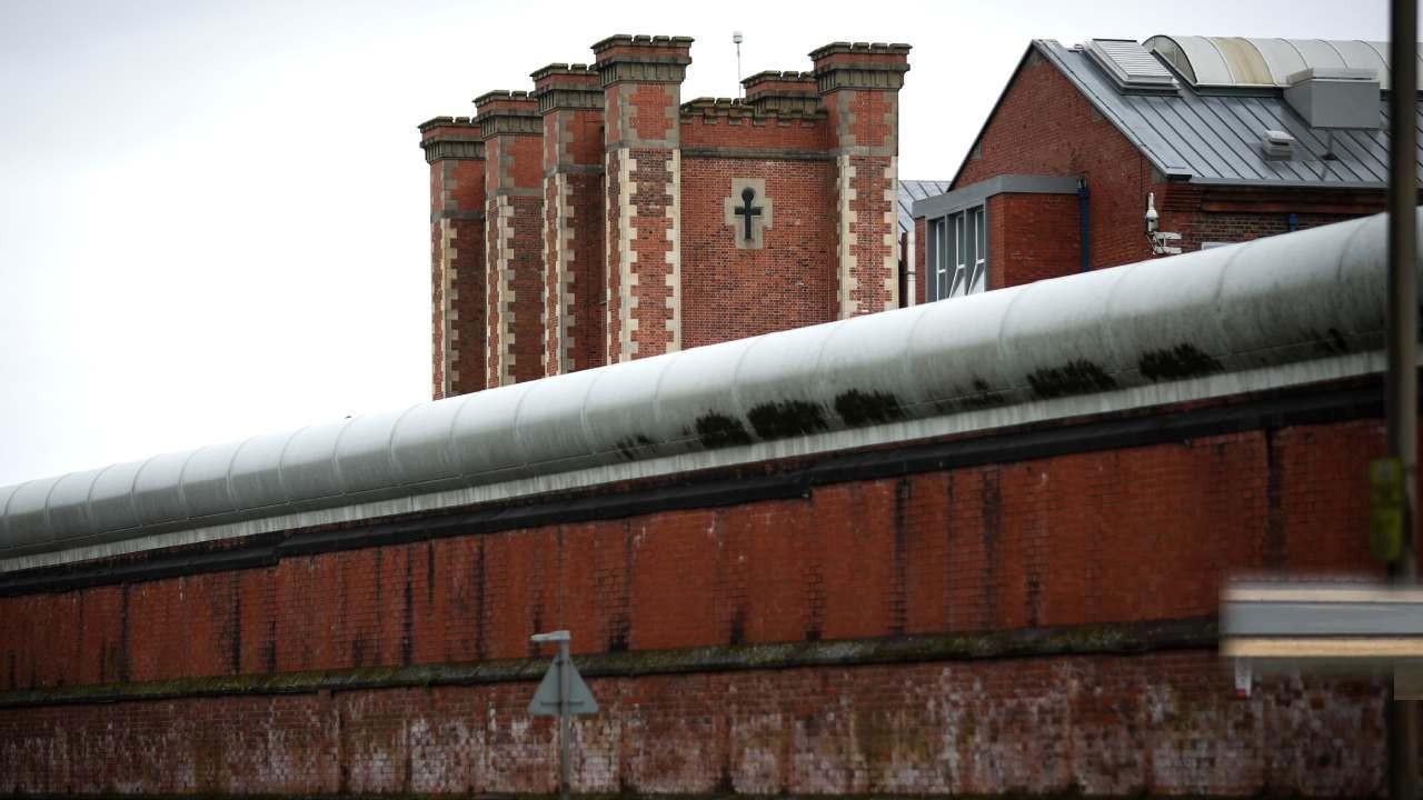 İngiltere’de mahkum krizi: Yanlışlıkla serbest bıraktılar