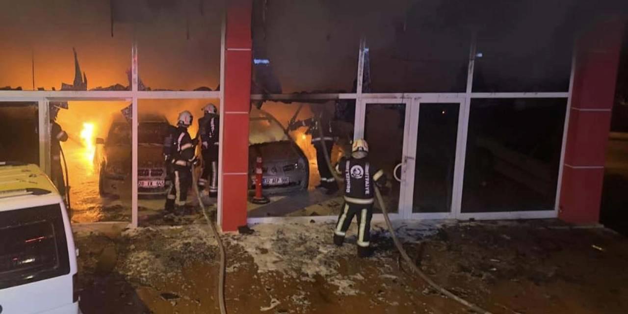 İntikam Ateşi: Kuzeni Öldürülen Genç, Oto Galeriyi Kundakladı!