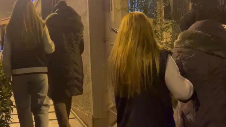 İşletmeci kadından şok vurgun! Müşterileri fark edince planı ortaya çıktı 1 İşletmeci kadından şok vurgun! Müşterileri fark edince planı ortaya çıktı