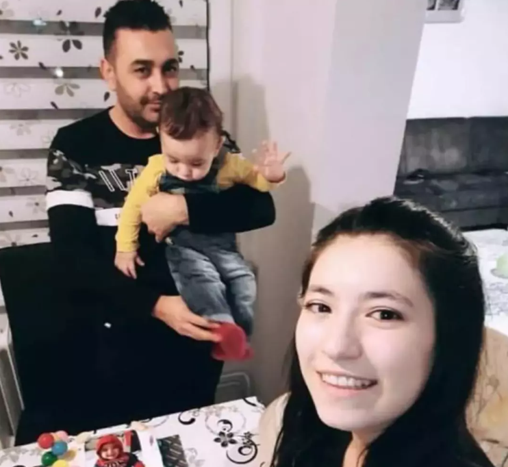 İstanbul'da gıda zehirlenmesi alarmı... 3 kişi ölmüştü, aynı otelde 2 yeni vaka daha! 1 İstanbul'da gıda zehirlenmesi alarmı... 3 kişi ölmüştü, aynı otelde 2 yeni vaka daha!