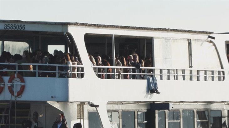 İstanbul’da yazdan kalma bir gün! Güneşli havayı fırsat bilenler sahillere akın etti 8 İstanbul’da yazdan kalma bir gün! Güneşli havayı fırsat bilenler sahillere akın etti