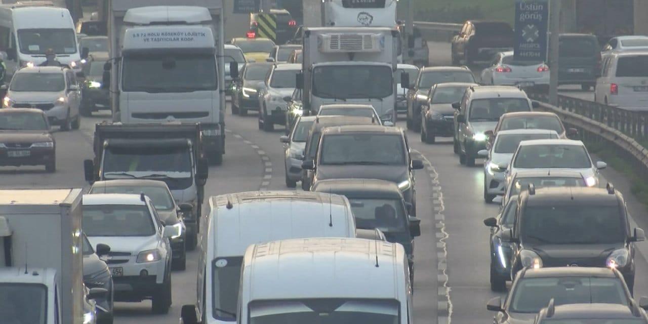 İstanbul’un Trafik İsyanı: Sürücüler Durma Noktasında!