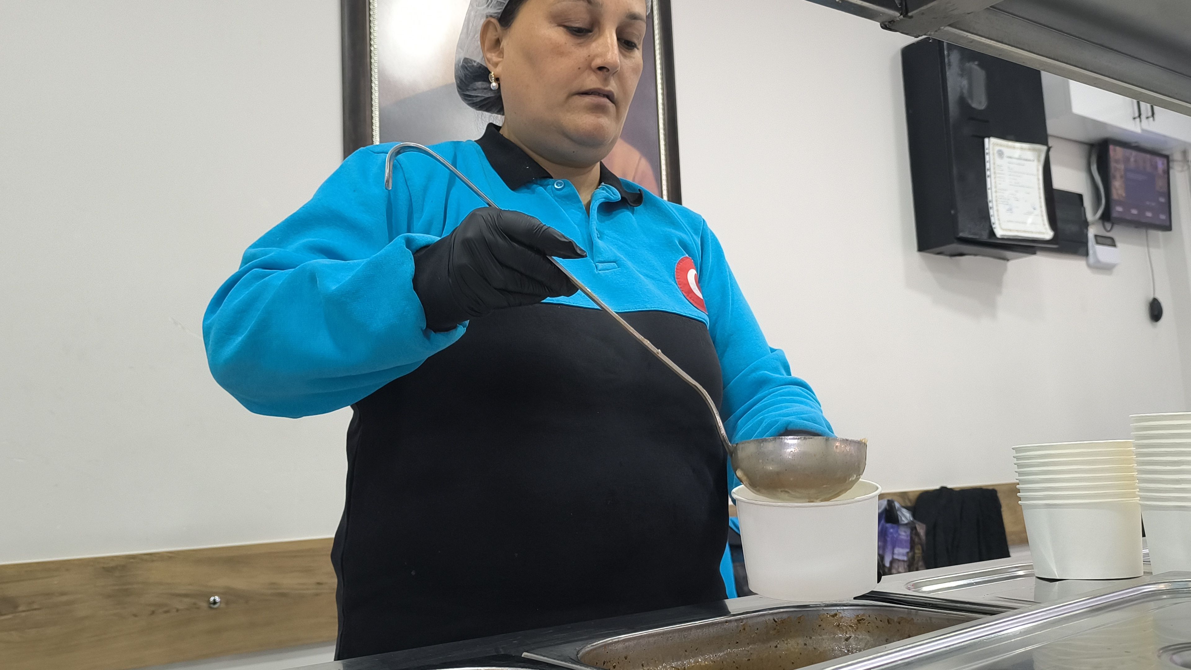 İşte Beklenen An: Kent Lokantasında Herkes İçin Ücretsiz Yemek Zamanı! 2 İşte Beklenen An: Kent Lokantasında Herkes İçin Ücretsiz Yemek Zamanı!