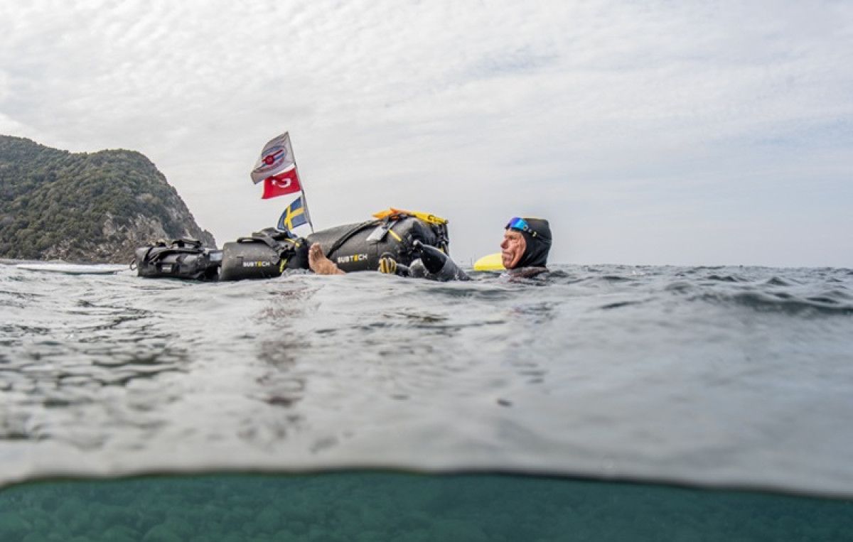 İsveçli Yüzücü Tammi'ye Türkiye'den Coşkulu Davul Zurna Uğurlaması 3 İsveçli Yüzücü Tammi'ye Türkiye'den Coşkulu Davul Zurna Uğurlaması