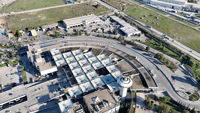 İzmir Otogarı'na haciz işlemi başlatıldı 1 İzmir Otogarı'na haciz işlemi başlatıldı