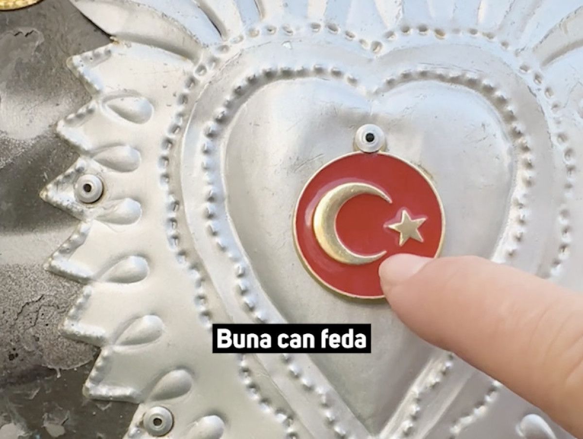 İzmirli Roman Kadınların Çöpten Sanat Eserlerine Dair Farklı Yorumlar 2 İzmirli Roman Kadınların Çöpten Sanat Eserlerine Dair Farklı Yorumlar