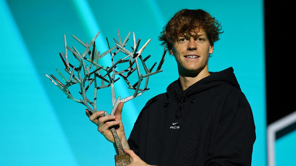 Jannik Sinner’ın Yeniden Dünya 1 Numarası Olma Başarısı