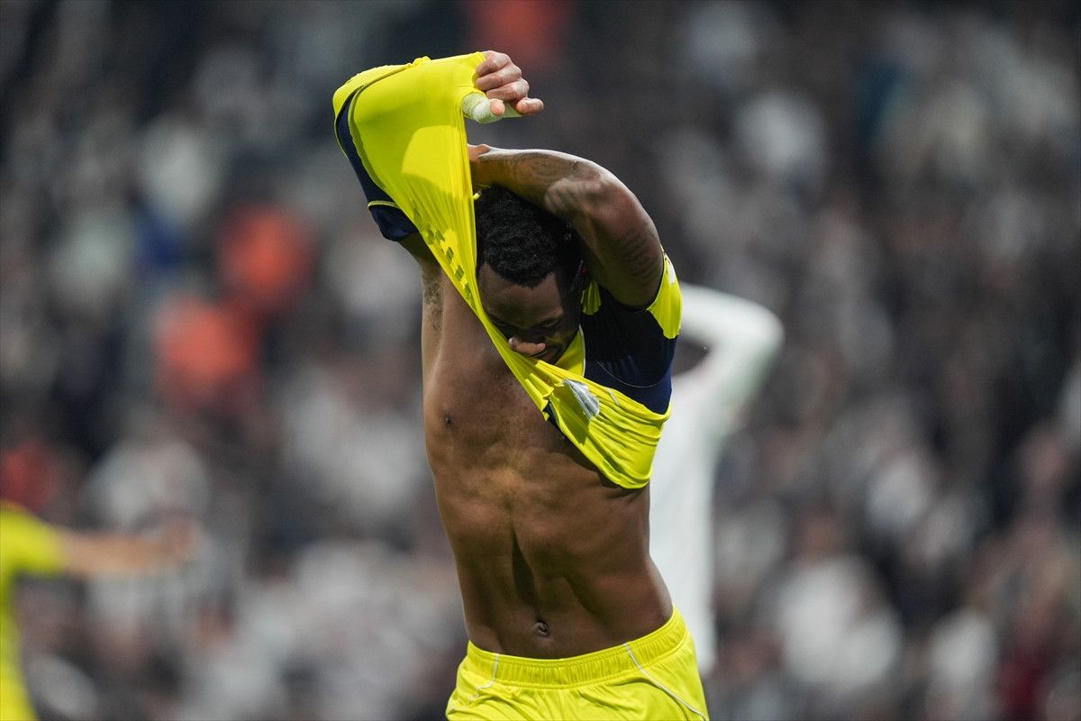 Jhon Duran: En İyi Formuma Ulaşma Heyecanım! Hedeflerime Birlikte Koşalım!