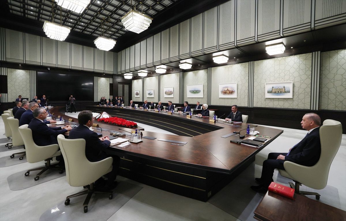 Kabine Toplantısı: Kritik Konular Gündemde!