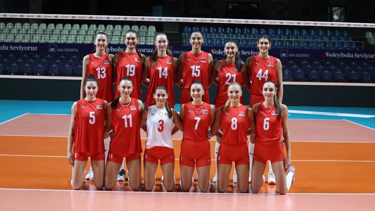 Kadın Voleybol Milli Takımımızın Afganistan’ı Devirdiği İslami Dayanışma Oyunları: Kazanımın Arkasındaki Hikaye!
