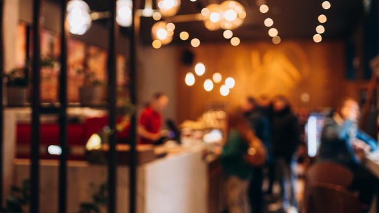 Kafe ve restoranlarda yeni dönem! Zorunlu servis ücreti tarih oluyor