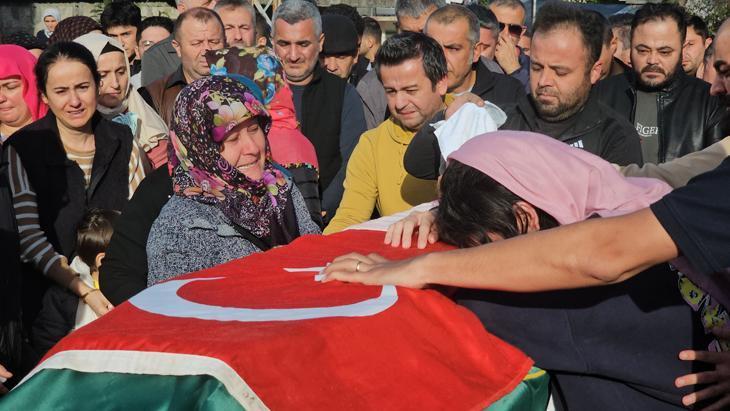 Kahvehane baskınının ardındaki sır perdesi aralandı! Fuhuş çetesi iddiası 1 Kahvehane baskınının ardındaki sır perdesi aralandı! Fuhuş çetesi iddiası