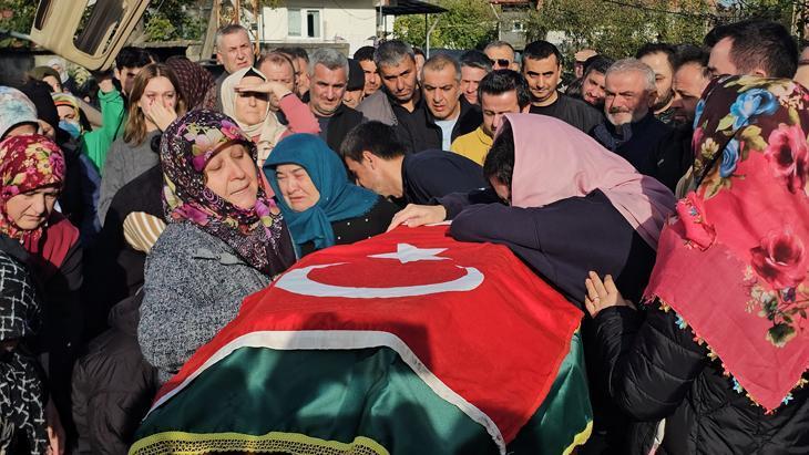 Kahvehane baskınının ardındaki sır perdesi aralandı! Fuhuş çetesi iddiası 7 Kahvehane baskınının ardındaki sır perdesi aralandı! Fuhuş çetesi iddiası