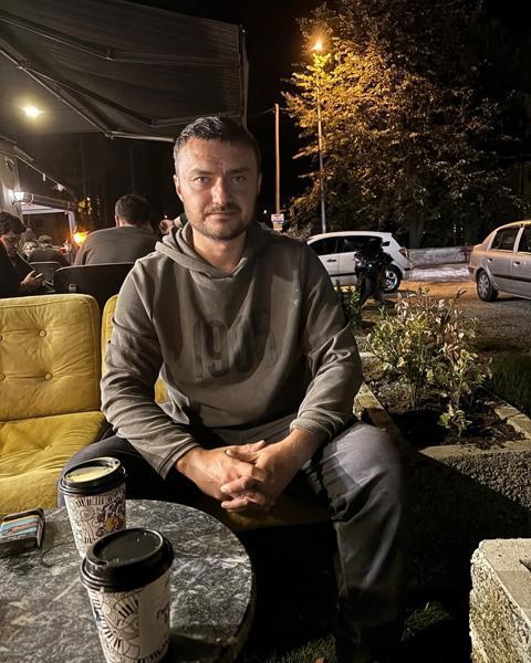 Kahvehane baskınının ardındaki sır perdesi aralandı! Fuhuş çetesi iddiası 8 Kahvehane baskınının ardındaki sır perdesi aralandı! Fuhuş çetesi iddiası