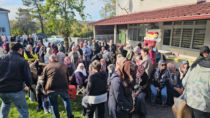 Kahvehane baskınının ardındaki sır perdesi aralandı! Fuhuş çetesi iddiası 10 Kahvehane baskınının ardındaki sır perdesi aralandı! Fuhuş çetesi iddiası