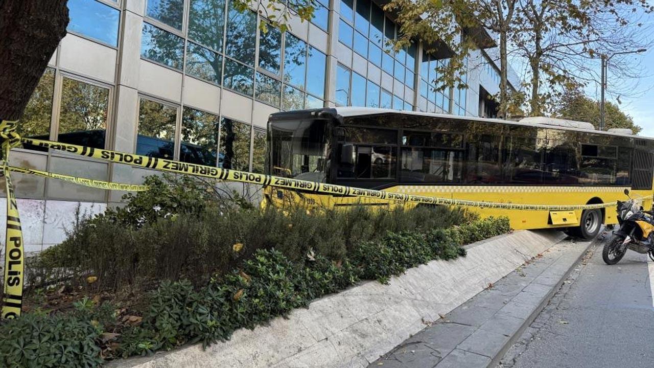 Kalp krizi geçiren İETT şoförü hayatını kaybetti