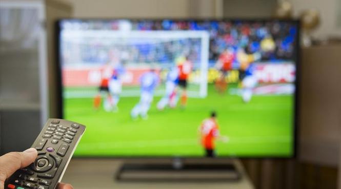 Kapışma Arenası: Beşiktaş ve Fenerbahçe'nin Arenasında Canlı Anlatım! 4 Kapışma Arenası: Beşiktaş ve Fenerbahçe'nin Arenasında Canlı Anlatım!