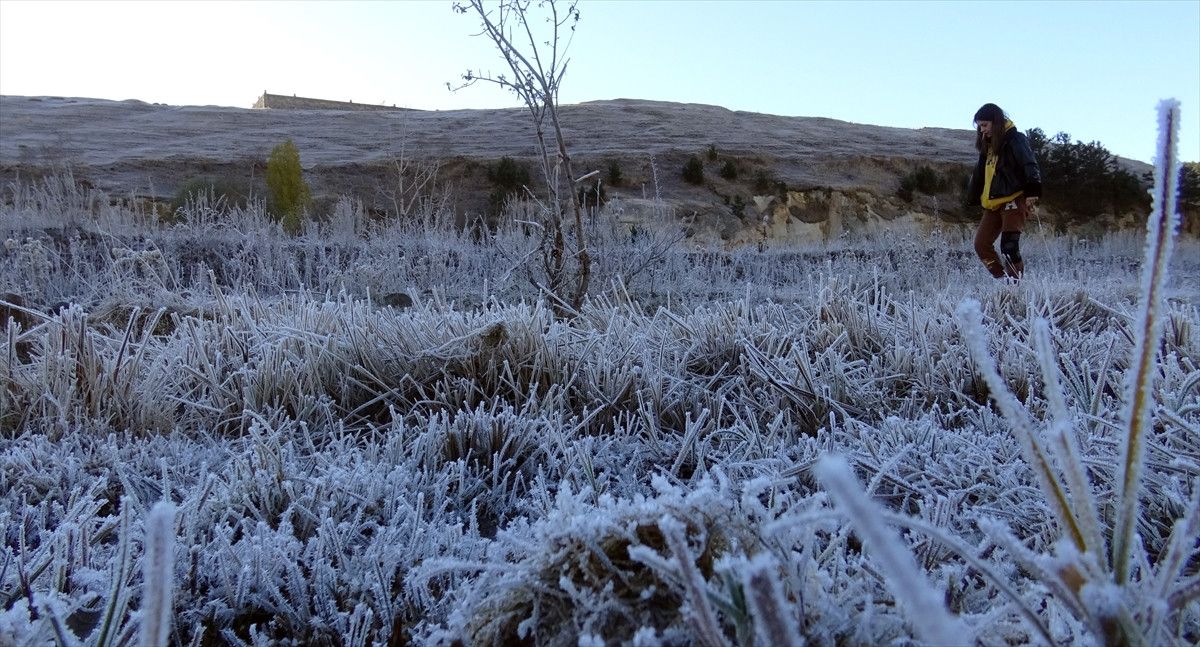 Karsta Kış Erken Başladı: Büyüleyici Bir Manzara 3 Karsta Kış Erken Başladı: Büyüleyici Bir Manzara