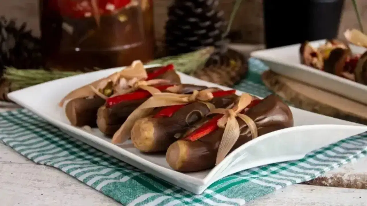 Kış sofralarının en lezzetli eşlikçisi: Patlıcan turşusu tanımı 1 Kış sofralarının en lezzetli eşlikçisi: Patlıcan turşusu tanımı