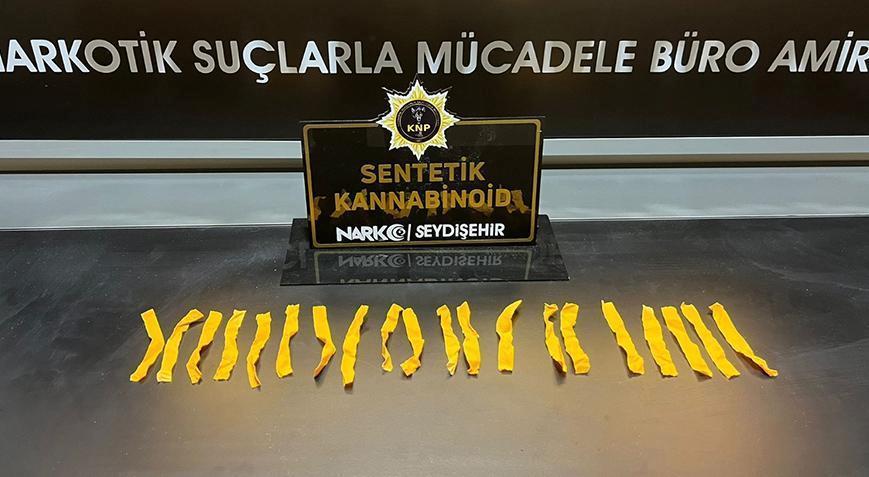 Konya’da akılalmaz olay! İç çamaşırının bel lastiği kısmında uyuşturucu ele geçirildi