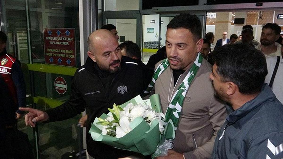 Konyaspor’un Yeni Umudu: Çağdaş Atan Konyada İmza Atıyor!