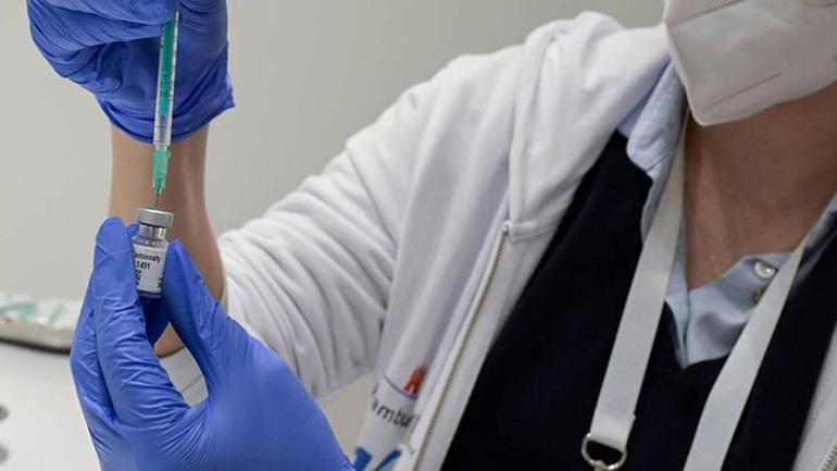 Kovid aşısı kanser tedavisini güçlendiriyor! İki katına çıktı: 'Yenisine gerek yok' 2 Kovid aşısı kanser tedavisini güçlendiriyor! İki katına çıktı: 'Yenisine gerek yok'