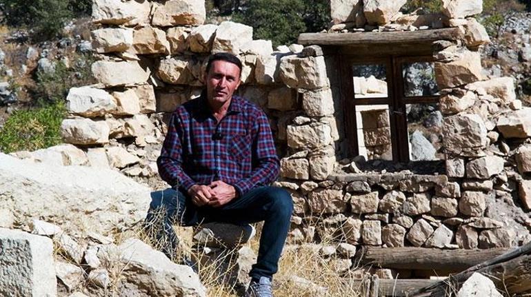 Köyünü terk etmek zorunda kaldı! 35 yıl sonra aynı topraklarda petrol üretimine katıldı