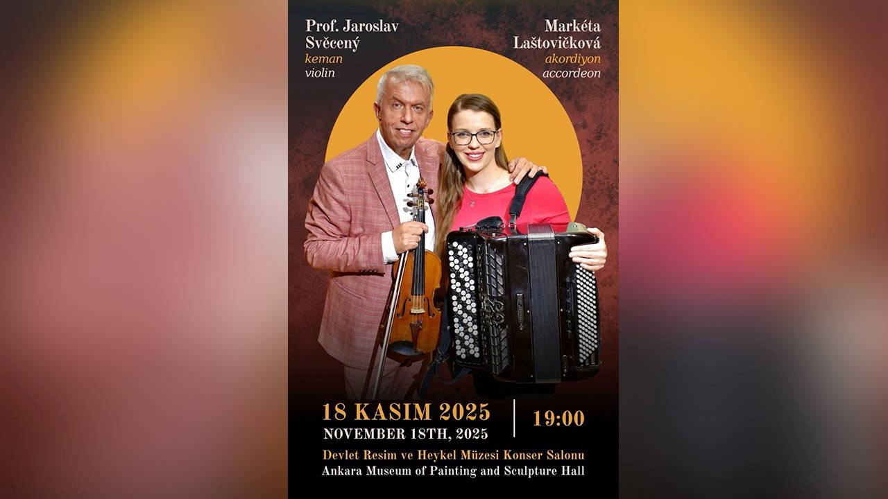 Latin Melodileri ve Ritimleri Fotoğraf Heykel Müzesi’nde