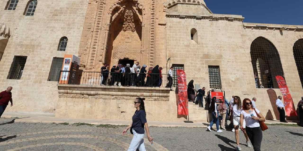 Mardin’e 500 Bin Kişilik Büyüleyici Akın!