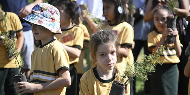 MEB’den Tüm Okullara Özel Talimat: 10 ve 11 Kasım’da Fidan Dikim Etkinliği!