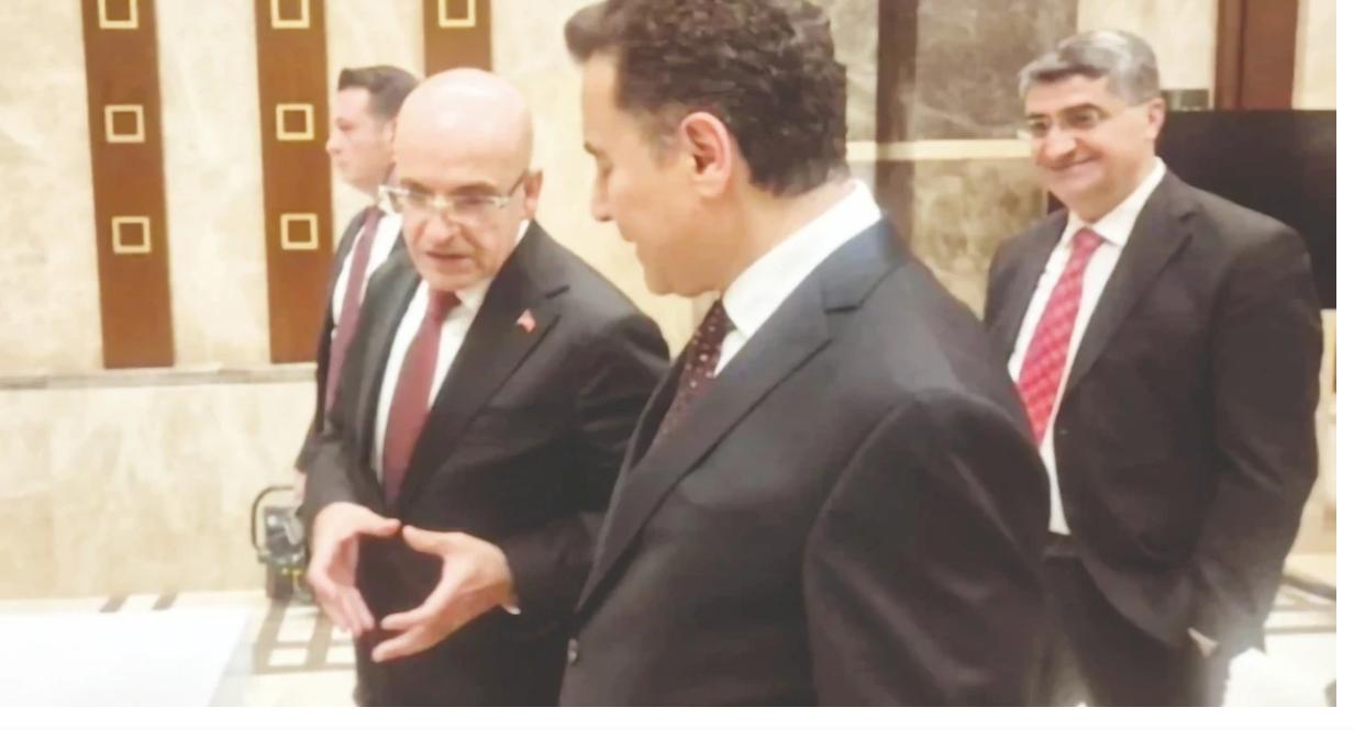Mehmet Şimşek ve Ali Babacan: Ekonomideki Değişim Fırsatları Üzerine Etkileşimli Tartışma!
